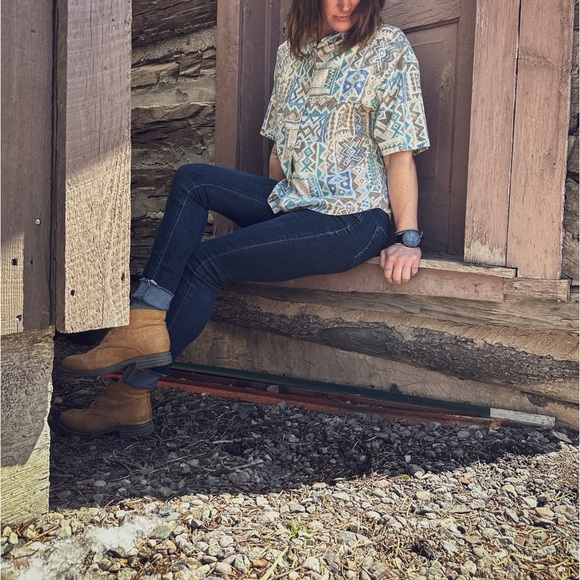 Southwest Tribal Blouse​ - Picture 3 of 4